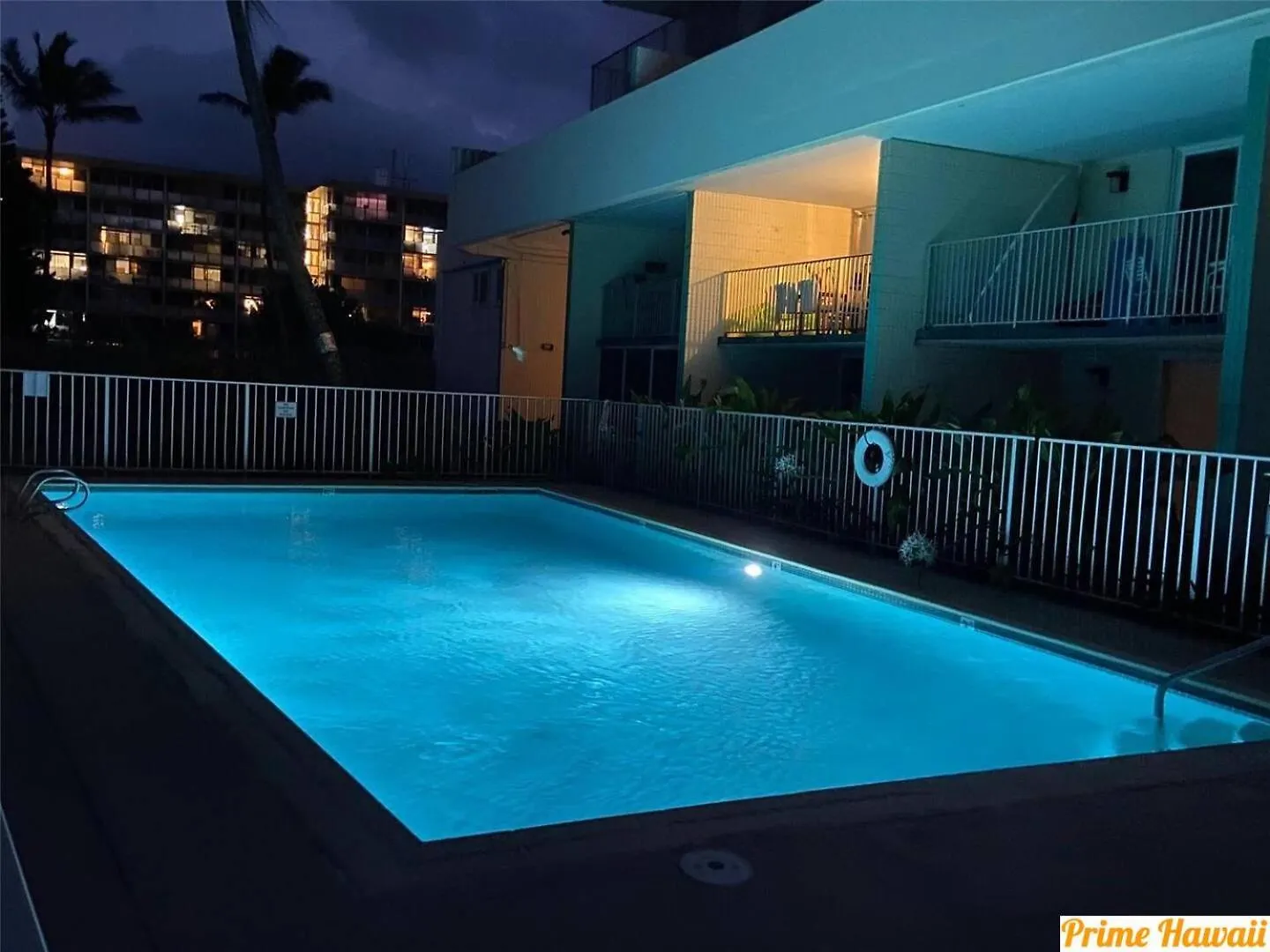Luxury Beachfront Condo Hau'ula Holiday home